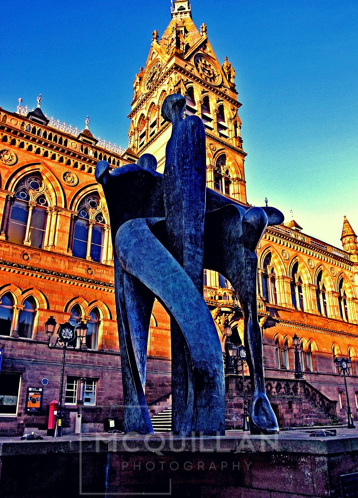 Chester Town Hall Statue 
 Keywords: Chester Town Hall,Statue,Colour,Trendy